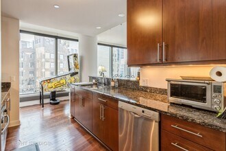 60 E Monroe St in Chicago, IL - Building Photo - Building Photo