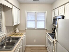 2811 Edridge Ct in Raleigh, NC - Building Photo - Building Photo