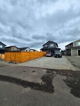 15418 208th Ave Ct E in Bonney Lake, WA - Foto de edificio - Building Photo