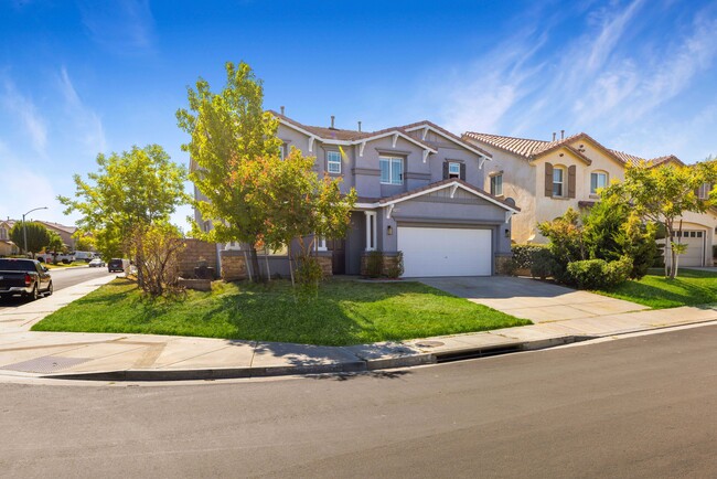 37630 Limelight Way in Palmdale, CA - Building Photo - Building Photo