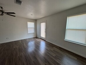 301 Agua Chiquita Ct in Killeen, TX - Building Photo - Building Photo