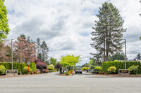 Meridian Valley in Kent, WA - Foto de edificio - Building Photo