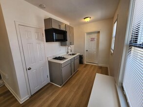 1700 S Charles St-Unit -3RD in Baltimore, MD - Building Photo - Building Photo