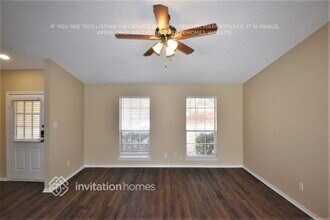 8465 Willow Creek Dr in Frisco, TX - Foto de edificio - Building Photo