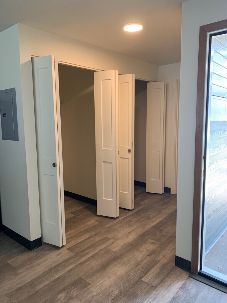 Heatherstone Apartments in Kennewick, WA