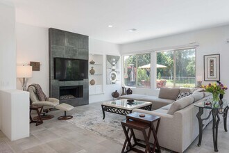 211 Kavenish Dr in Rancho Mirage, CA - Building Photo - Building Photo