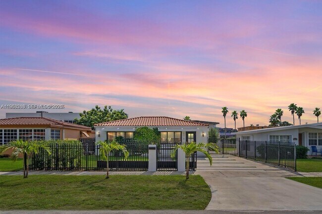 6418 SW 39th Terrace in Miami, FL - Building Photo - Building Photo