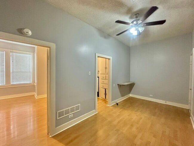 709 S Broadway Ave in Tyler, TX - Building Photo - Building Photo