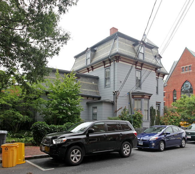 38 Maryland Ave in Annapolis, MD - Foto de edificio - Building Photo