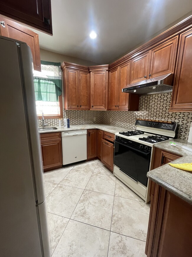 451 82nd St, Unit 1
