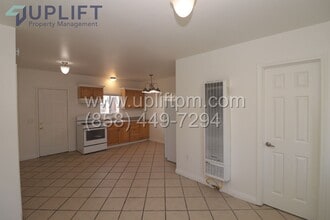 727-731 W 9th Ave in Escondido, CA - Building Photo - Building Photo