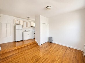 182 Claremont Ave in New York, NY - Building Photo - Building Photo