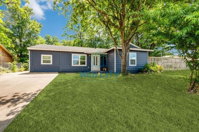 property at 5880 Bluffman Dr
