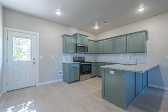 2106 Willow Pl in Blackwell, OK - Building Photo - Building Photo