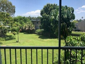 389 S McMullen Booth Rd in Clearwater, FL - Building Photo - Building Photo