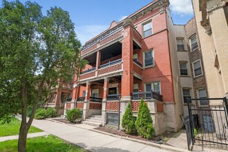 4326-4328 S Michigan Ave in Chicago, IL - Building Photo - Primary Photo