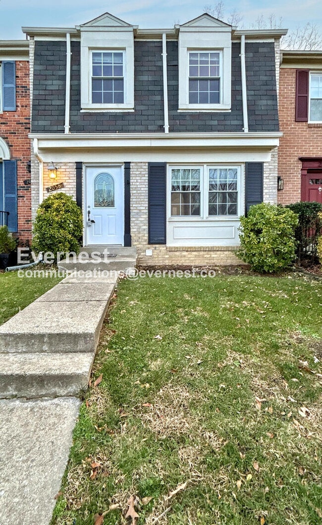 property at 2058 Mayflower Dr