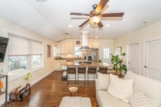 131 Willow Ave in Garwood, NJ - Building Photo - Building Photo