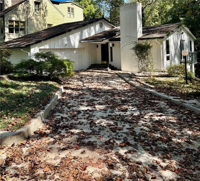 property at 2173 Monterey Dr NW