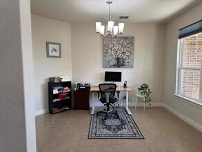 2723 Running Fawn in San Antonio, TX - Building Photo - Building Photo