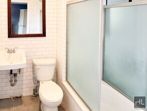 8402-84-60 60th Ave in Queens, NY - Building Photo - Building Photo