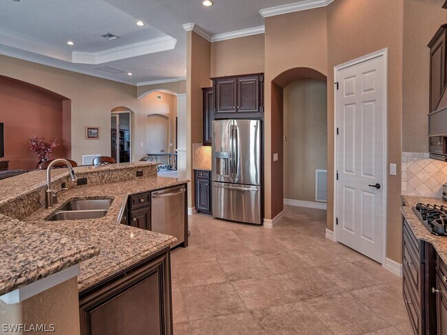 property at 9634 Firenze Cir