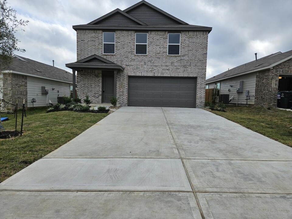 14918 Ascot Bend Cir in Conroe, TX - Building Photo