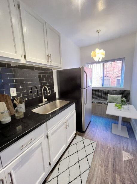 687 Shatto Pl in Los Angeles, CA - Building Photo - Building Photo