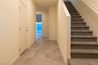 4519 Merlot Hls Ave in Las Vegas, NV - Building Photo - Building Photo