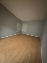 914 Shandra Dr in Ballwin, MO - Building Photo - Building Photo