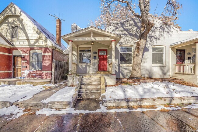 2523 W Caithness Pl in Denver, CO - Building Photo - Building Photo