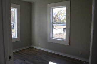 1103 W Avenue K in Temple, TX - Building Photo - Building Photo