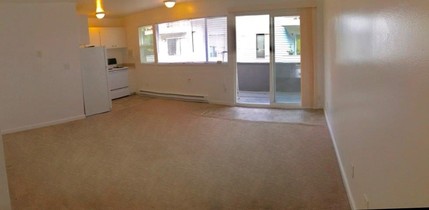 11758 Greenwood Ave N-Unit -6 in Seattle, WA - Building Photo - Building Photo