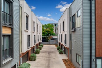 SOJO Crossing in San Antonio, TX - Building Photo - Building Photo
