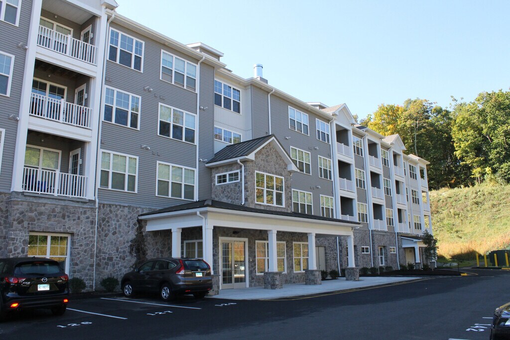 Barnbeck Place Brookfield, CT Apartments