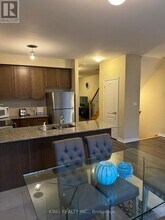 8 Waterstone Way in Whitby, ON - Building Photo - Building Photo