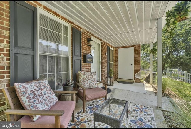 property at 406 Middleton Pl