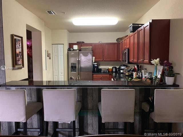 11601 NW 89th St-Unit -215 in Doral, FL - Building Photo - Building Photo