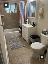 65 Chiswick Rd in Brighton, MA - Building Photo - Building Photo