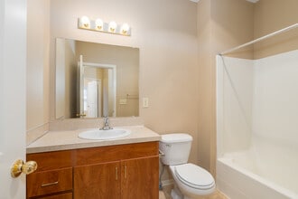 Lakeside Apartments in Medical Lake, WA - Building Photo - Interior Photo