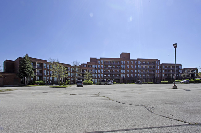 Calvary House in Markham, ON - Building Photo - Building Photo