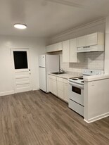 709 Carothers Ave in Carnegie, PA - Building Photo