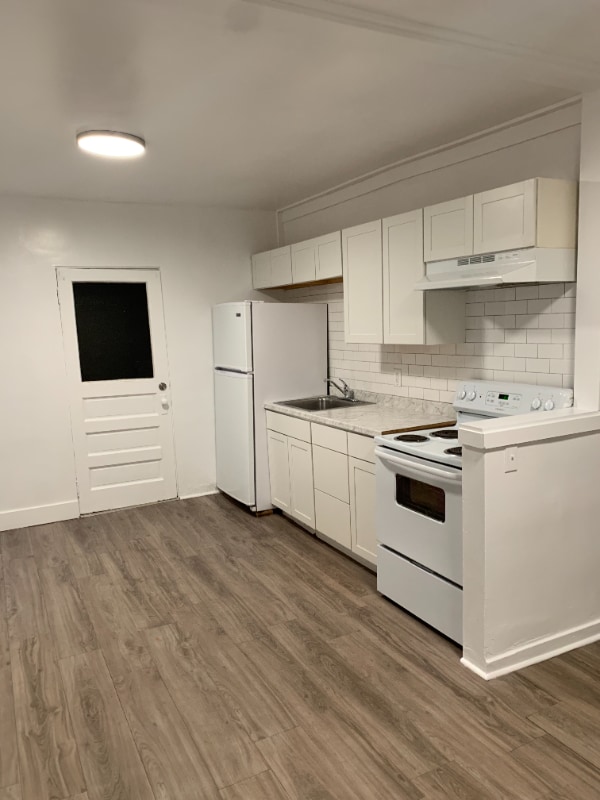 property at 709 Carothers Ave