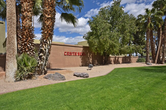 8574 E Indian School Rd in Scottsdale, AZ - Building Photo - Building Photo