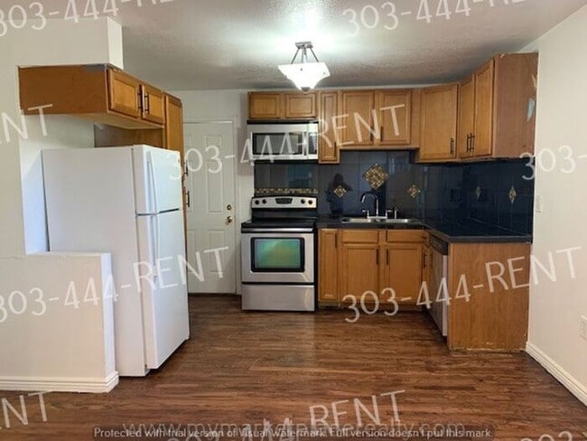 3720 W Exposition Ave in Denver, CO - Building Photo - Building Photo