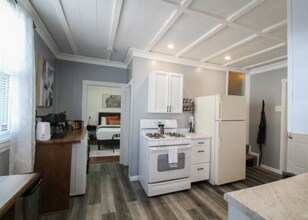 1215 Eagle St in Terre Haute, IN - Building Photo - Building Photo