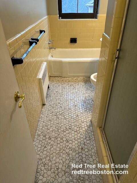 55 Harvard Ave, Unit 6 in Brookline, MA - Foto de edificio - Building Photo