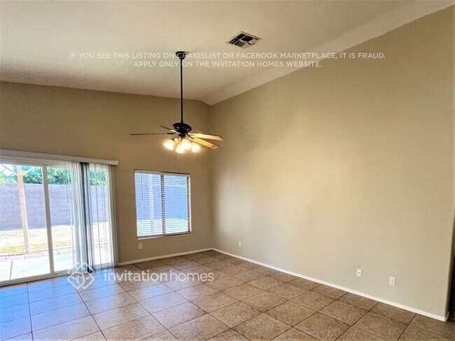 13391 W Ironwood St in Surprise, AZ - Building Photo - Building Photo