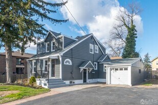 209 Runyon Ave in Middlesex, NJ - Building Photo