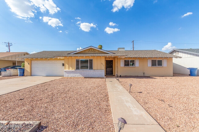 property at 1854 E Palmcroft Dr